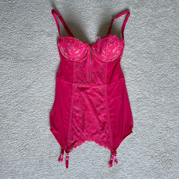 New! Victoria's Secret Pink Lace Lingerie Garter Bustier Corset Bra 35724 - Picture 2 of 11
